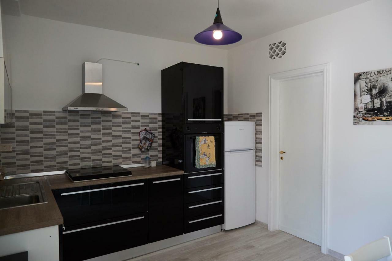 Apulia Apartments 콘베르사노 외부 사진