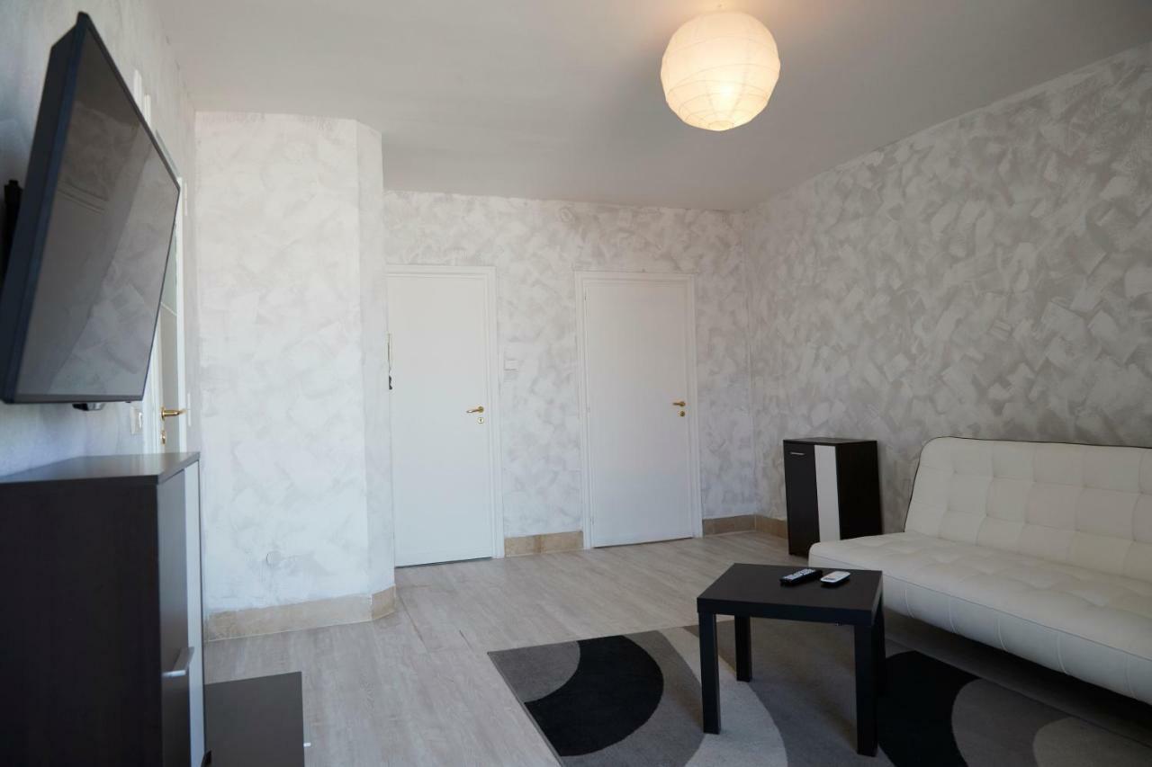 Apulia Apartments 콘베르사노 외부 사진