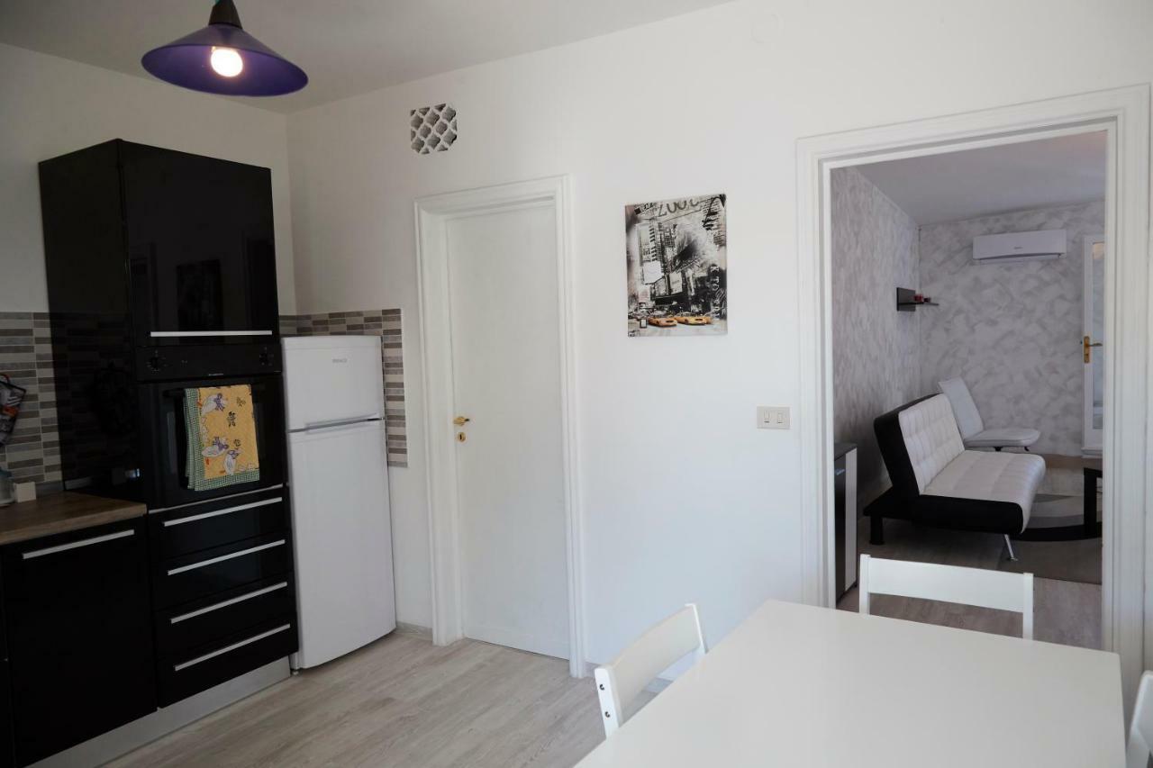 Apulia Apartments 콘베르사노 외부 사진